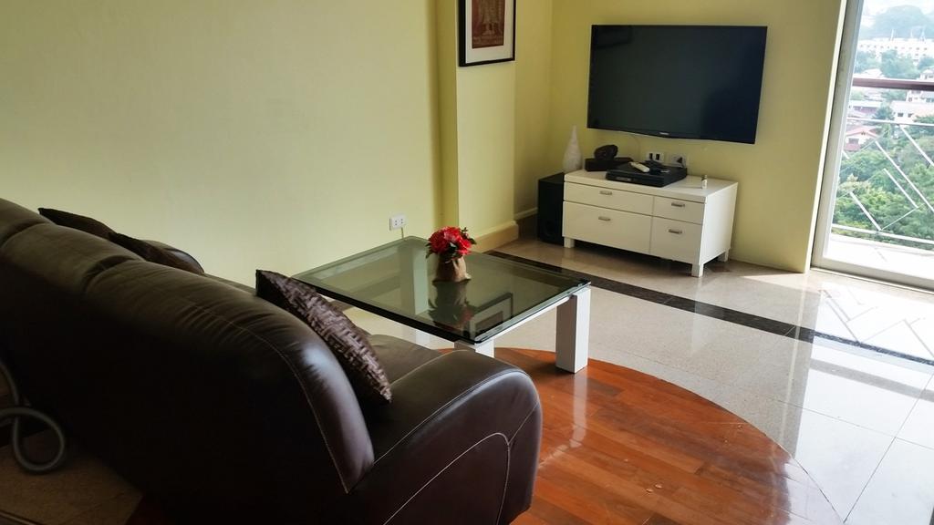 Penthouse Galare Thong Tower Apartment
