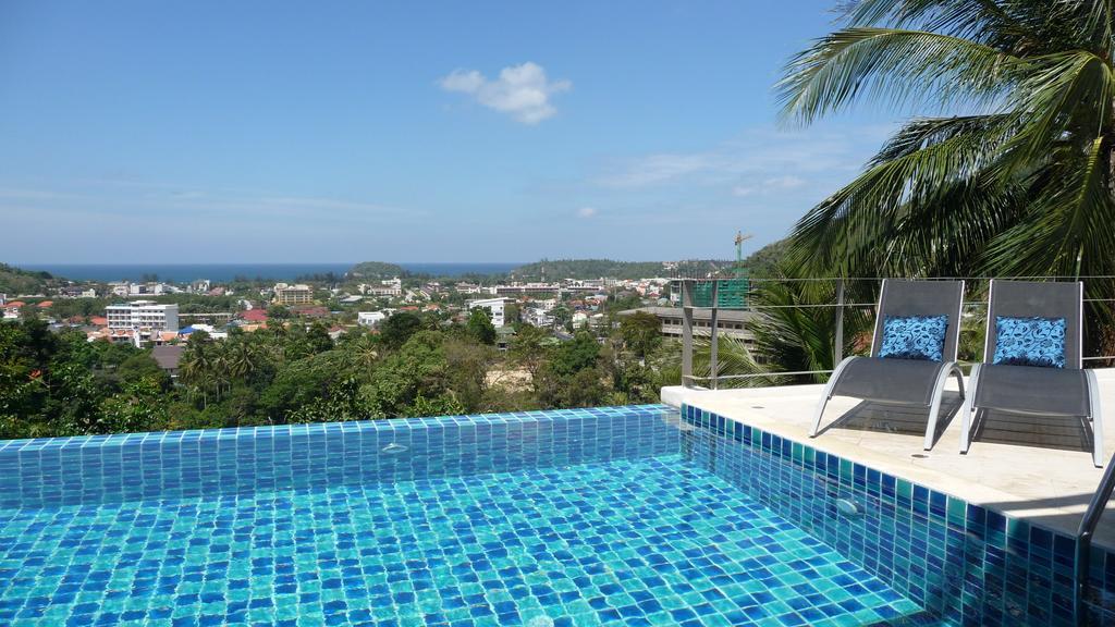 Ginborn 5 Bedroom Pool With Sea View In Pousada