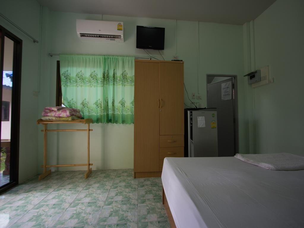 Resort Chaiwat *