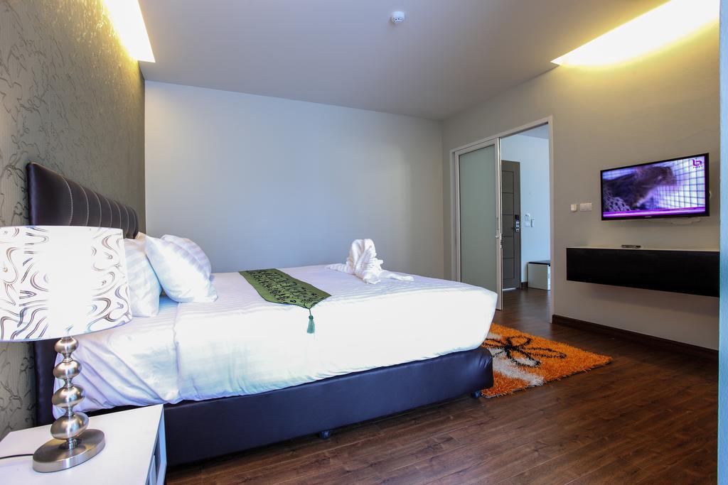 Romyen Garden Place Aparthotel 4*