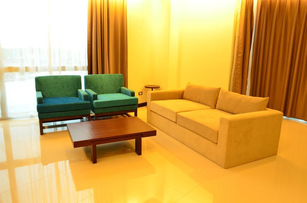 42c The Chic Hotel 4*
