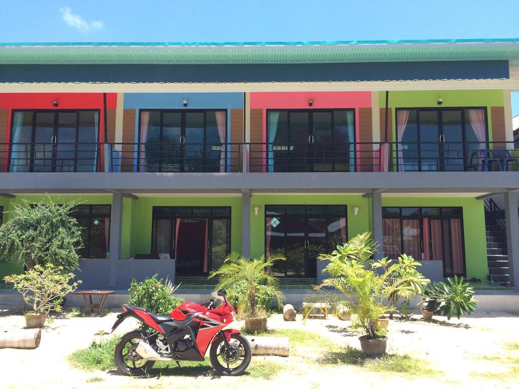 Resort No Name *