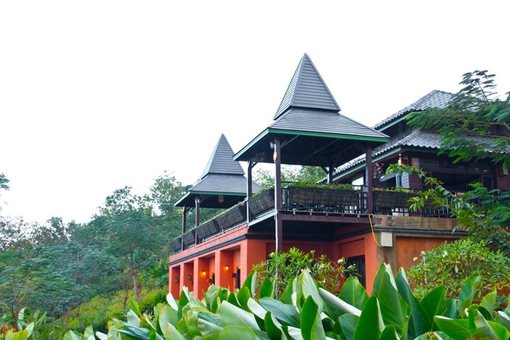 Thaton Hill Resort 3*