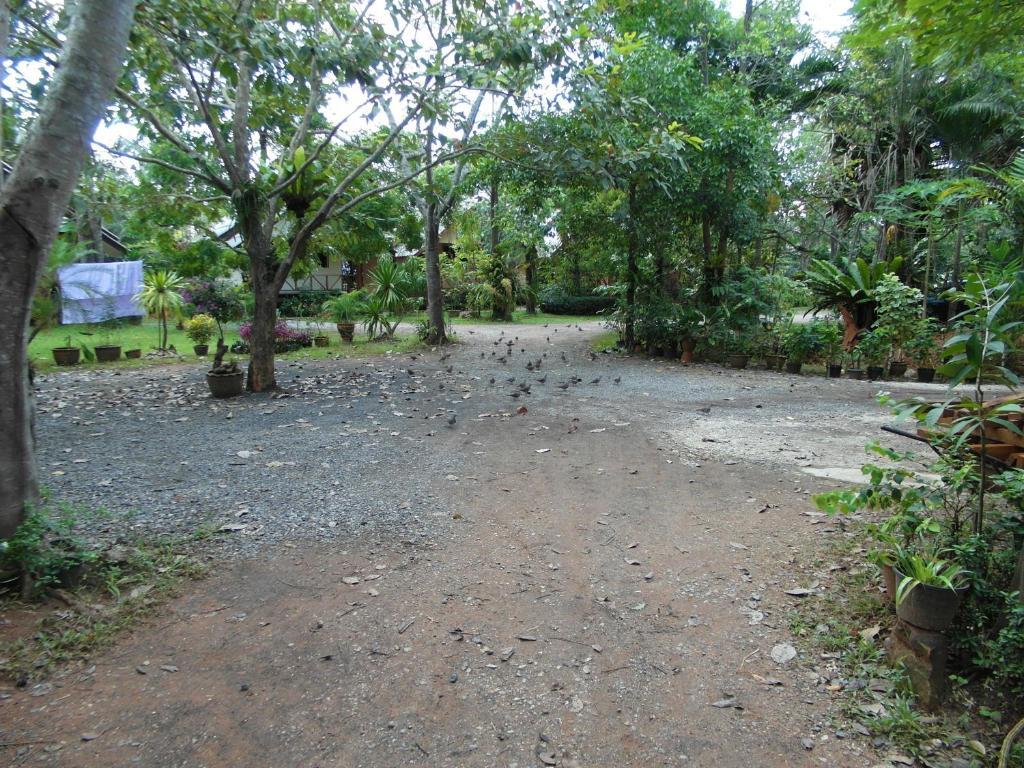 Baan Tai Rom Yen
