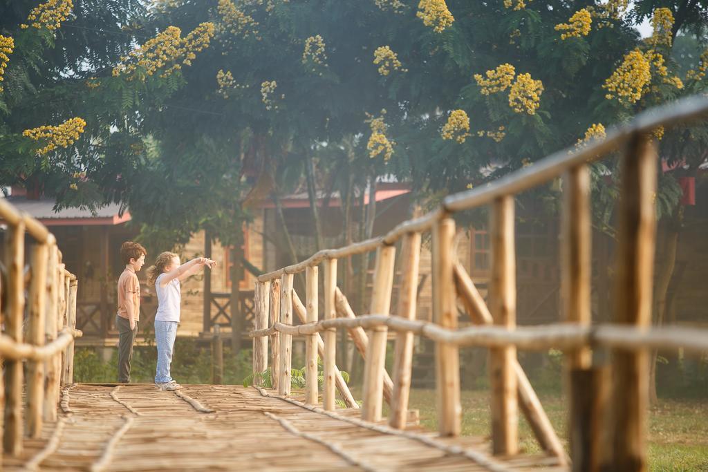 Baan Riverside Resort 3*