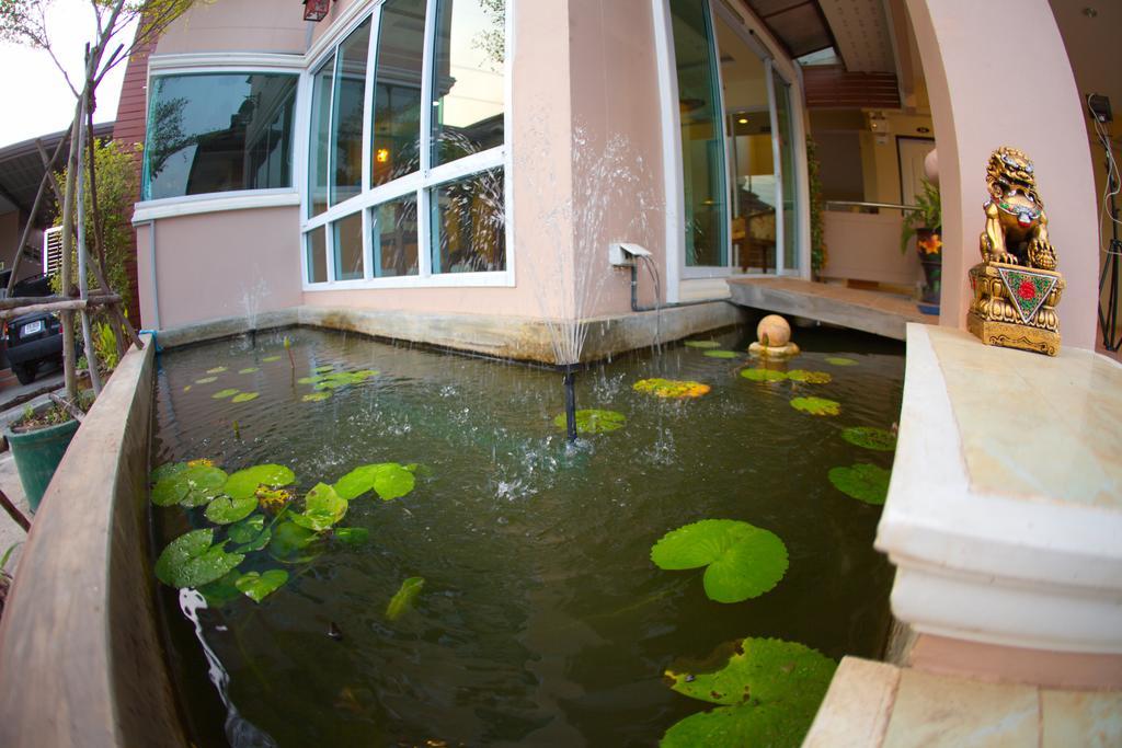 Hotel Baan Sanpoom Phitsanulok