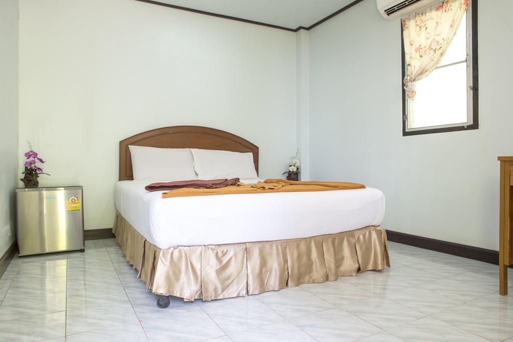 Lanta Coral Resort