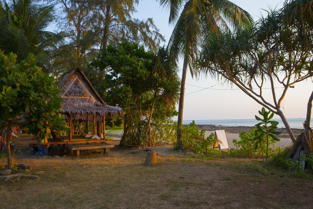 Lanta Coral Resort 2*