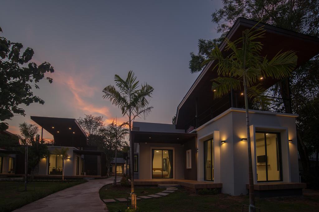 Villa Sea Space Phuket Rawai