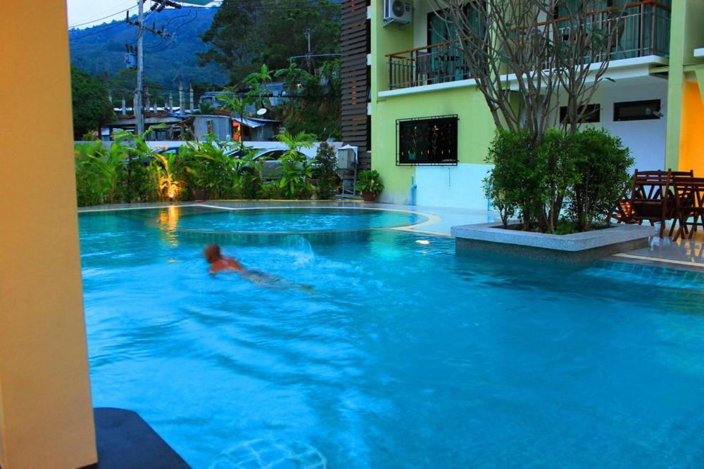 Kalim Place 2*