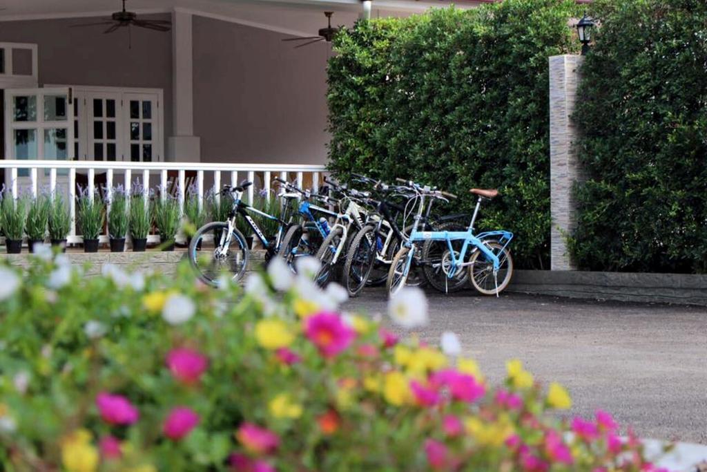 La Place Bed & Breakfast 3*
