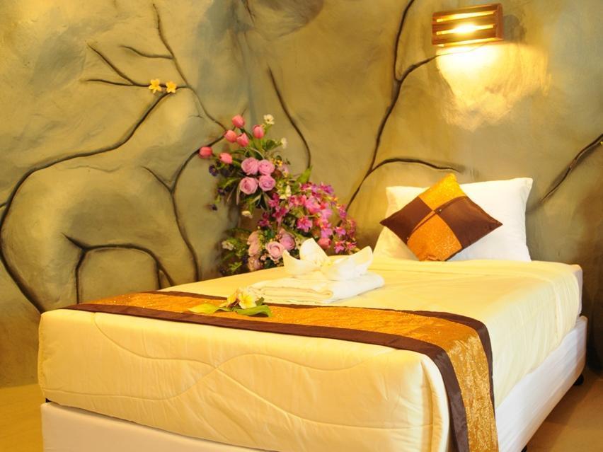 Had Ban Din Hotel Sai Yok