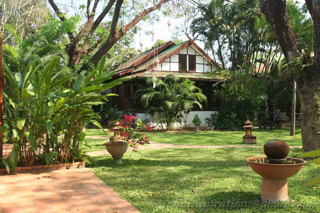 Secret Garden Chiangmai Hotel 2*