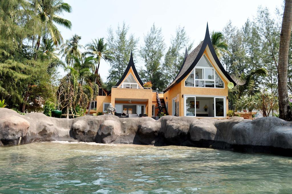 Dragon Sea View *