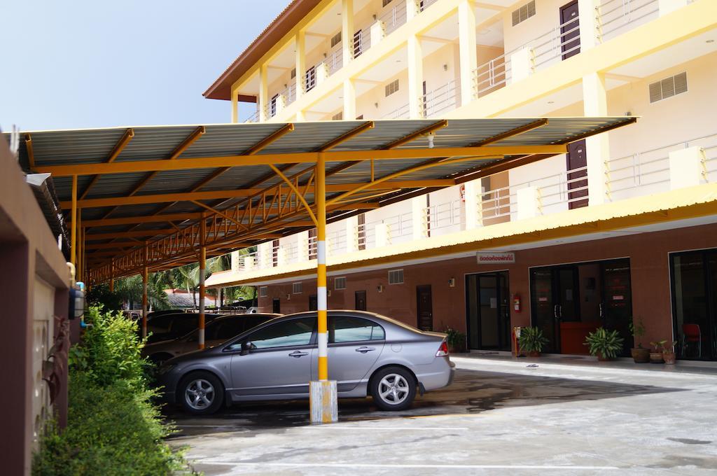 Jirasin & Aparthotel Ranong