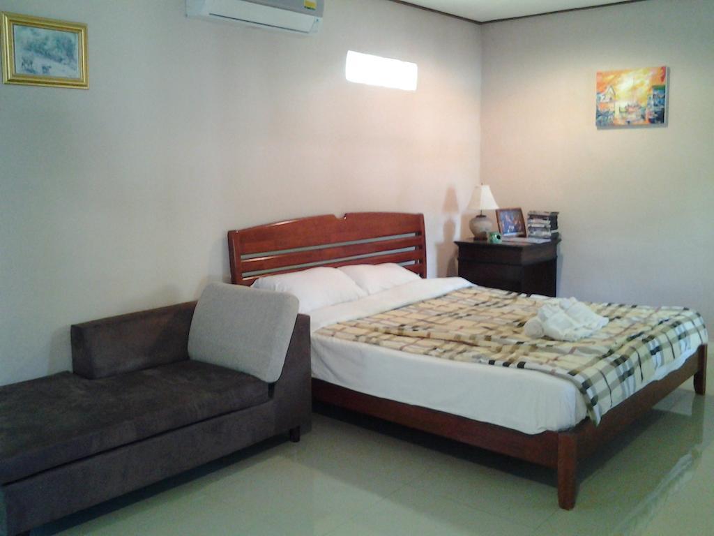 Penny's Ban Chang (Rayong)