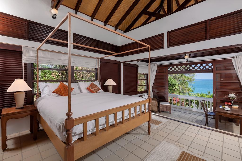 Pousada Baan Khunying - Secluded Phuket Beachfront Villa
