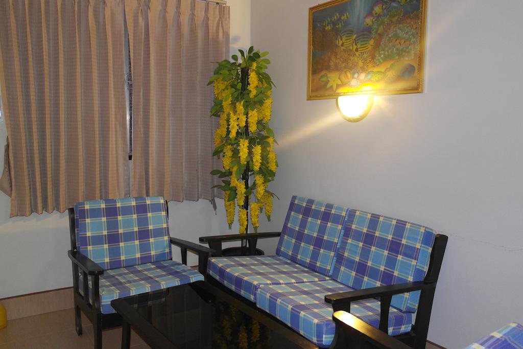 Resort Phumthadarommanee 2*