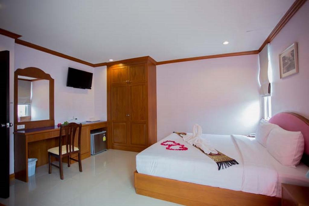 Hotel 91 Patong Beach Phuket