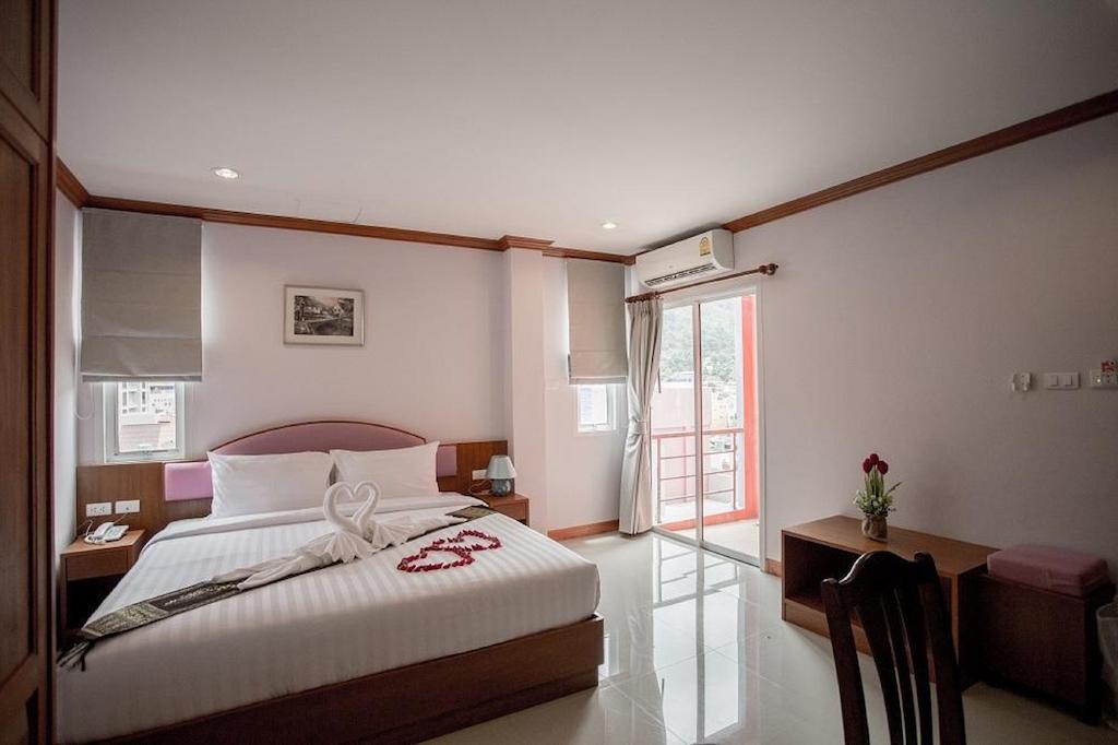Hotel 91 Patong Beach 3*