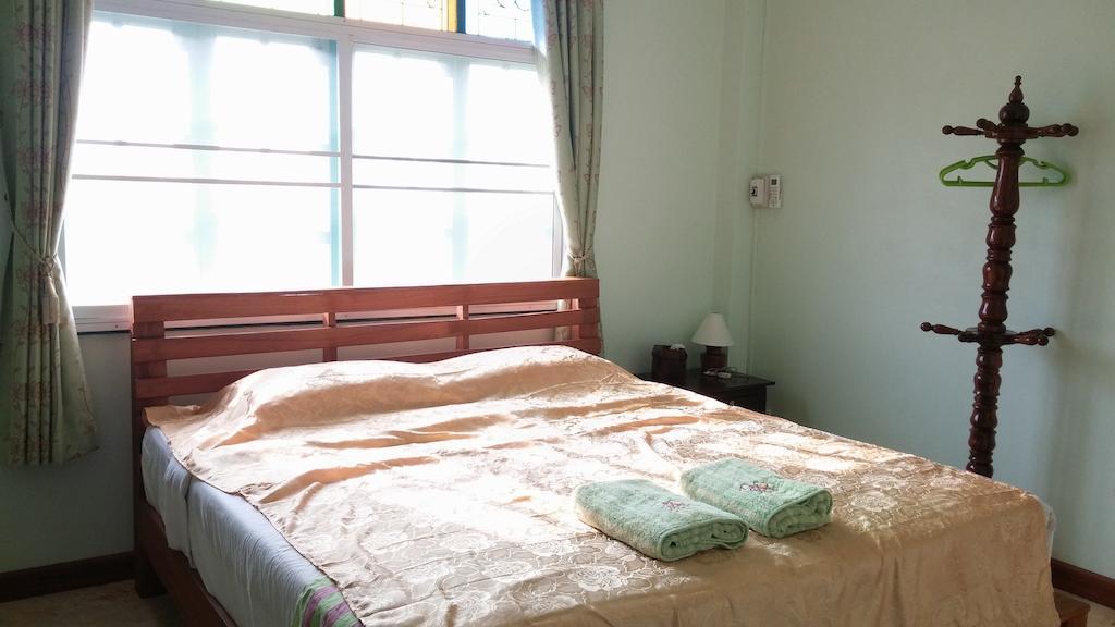 Resort Heun Baan Rong Khun