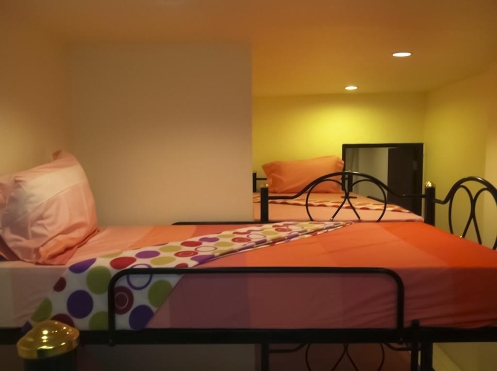 Hostel Let' Go Backpackers *