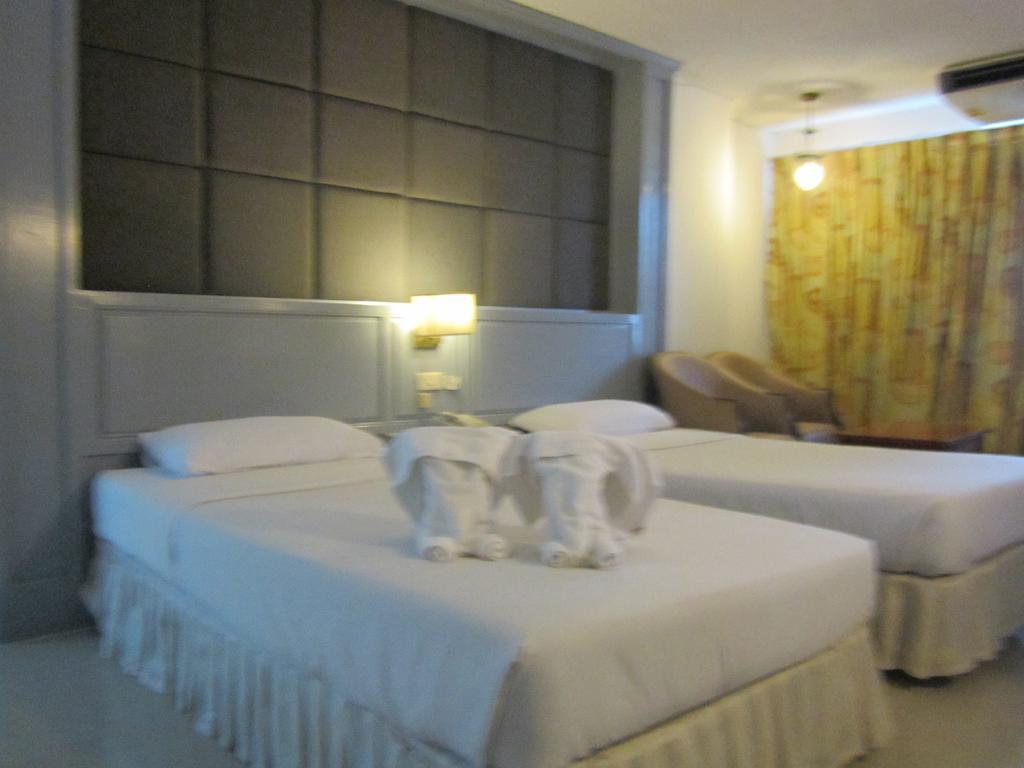 Lopburi Inn Hotel