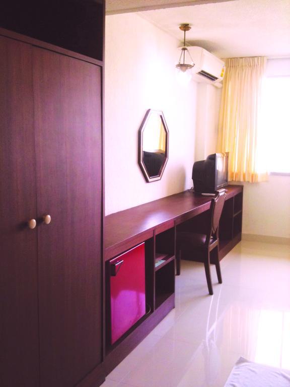 Hotel Lopburi Inn Hotel