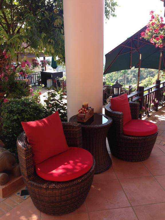 Resort Phu Mork Dao Resort Pong Yaeng
