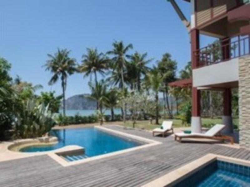 Villa Amatapura Beachfront 1, Sha Certified