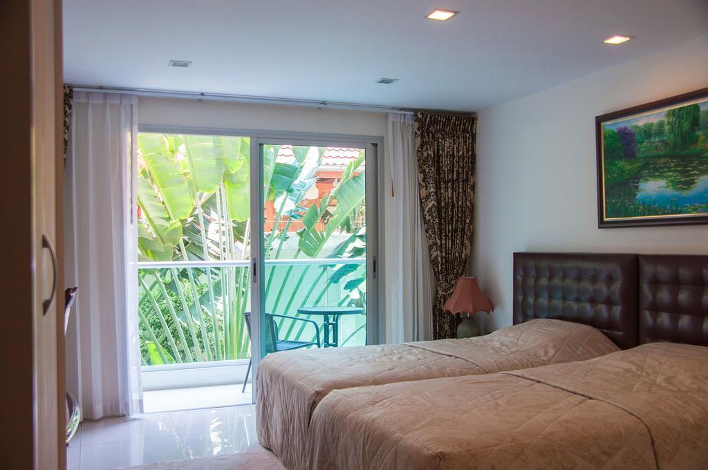 Laguna Bay 1