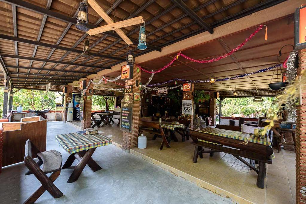 Hotel Cowboy Farm Pattaya