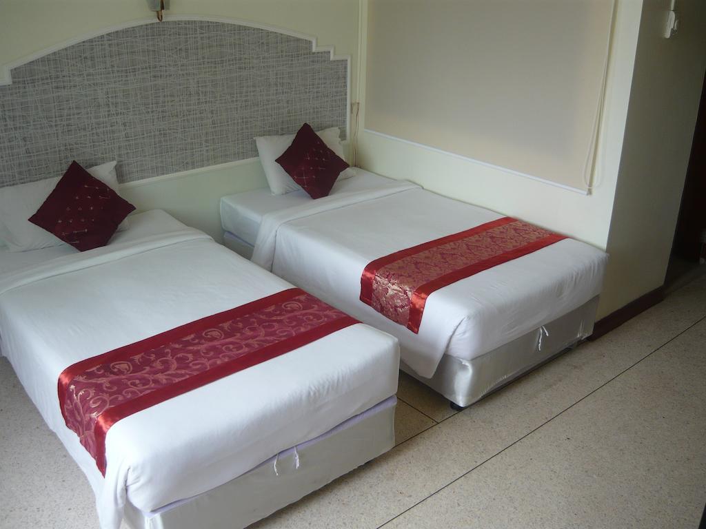 Hotel Morakot Twin