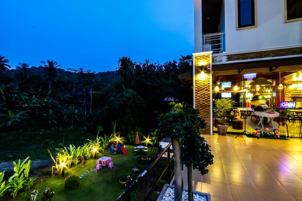 Guest house The Rich House