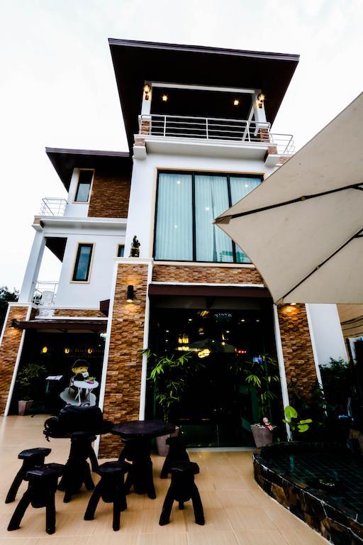 Guest house The Rich House 2*