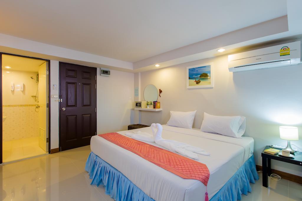 Hotel Eing Lay Patong