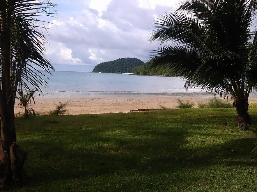 Baan Chai Lay Krua Tonhom Koh Mak