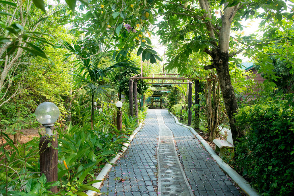 Resort Baantip Suantong