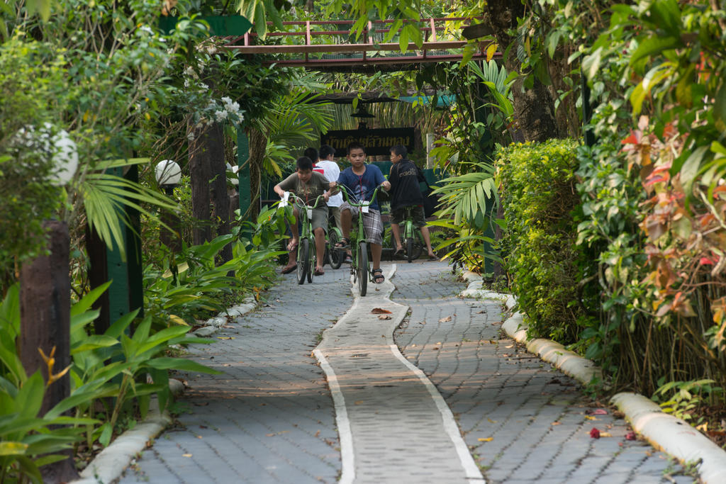 Baantip Suantong Amphawa