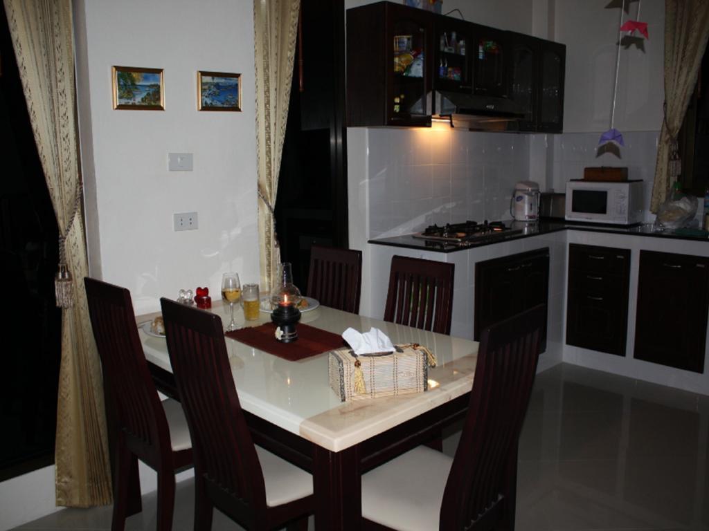 Moore Koh Tao