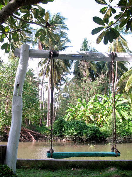 Thareeta Amphawa
