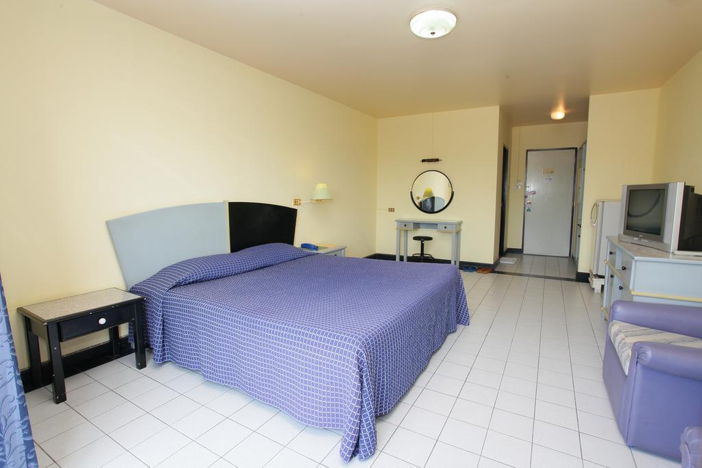 Pin Hotel Lampang