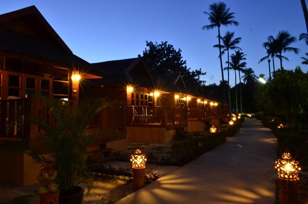 Phuket Siray Hut Ratsada