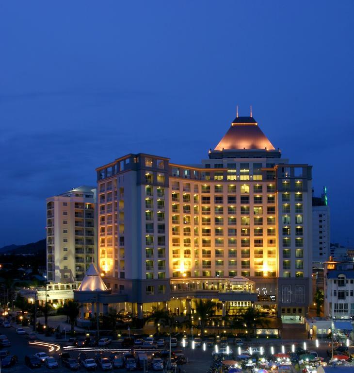 Hotel Cape Racha