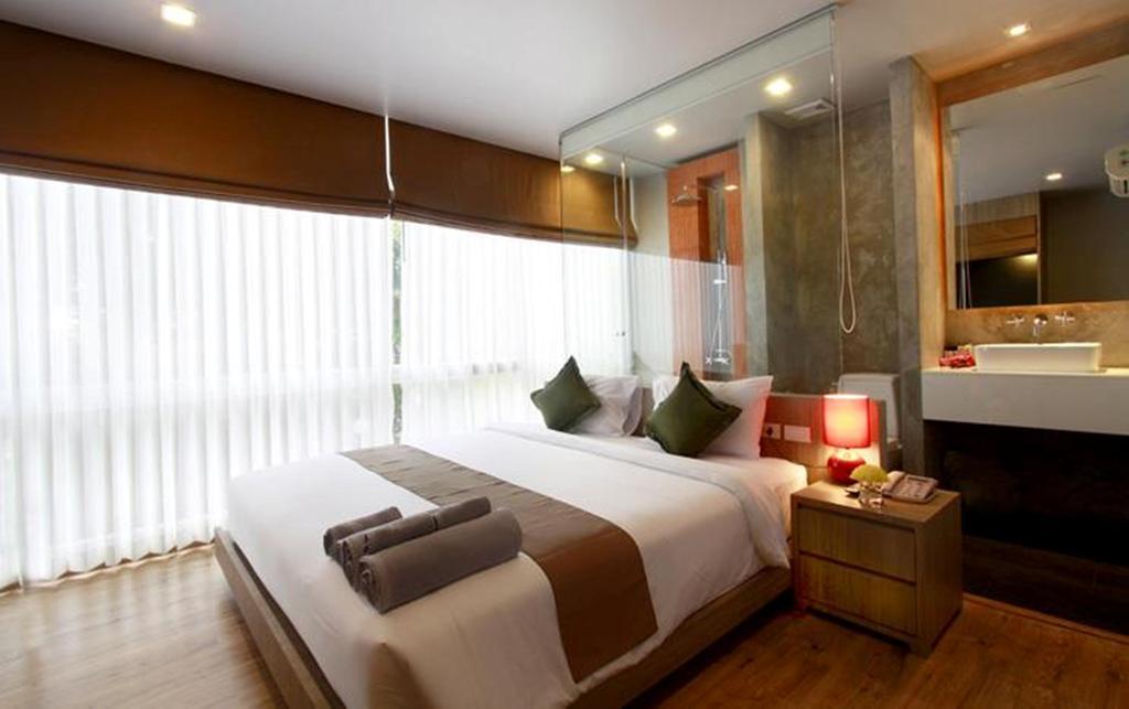 Hotel The Belle Patong
