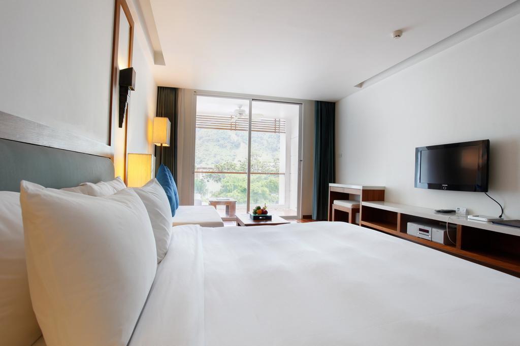 Hotel The Sea Patong 3*