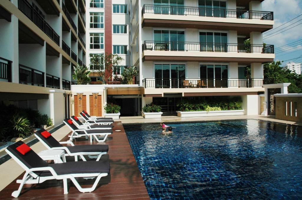 Penthouses Aparthotel Jomtien Beach