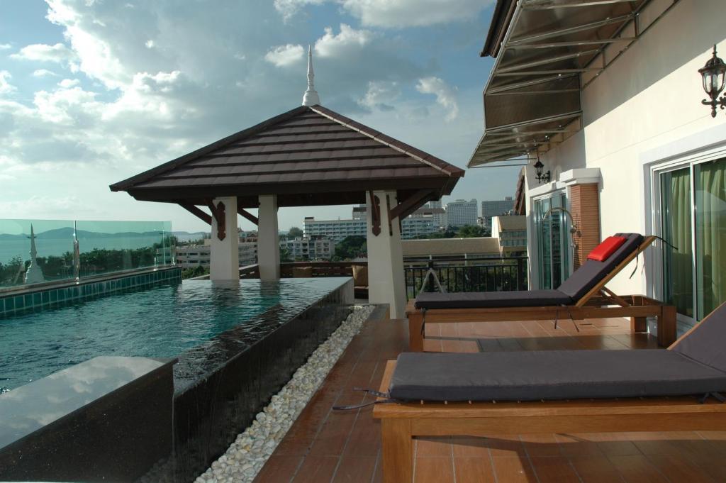Aparthotel Penthouses 3*