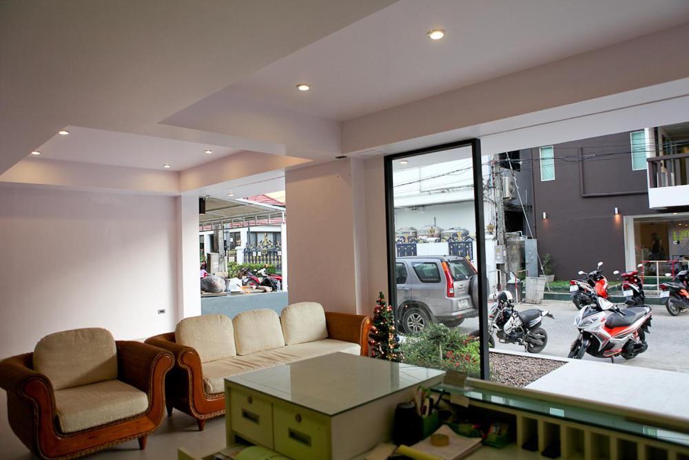 Hotel My Too 3*