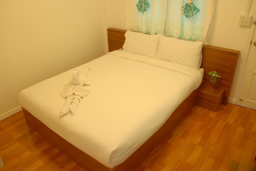 Guest house Baan Luang Harn 3*